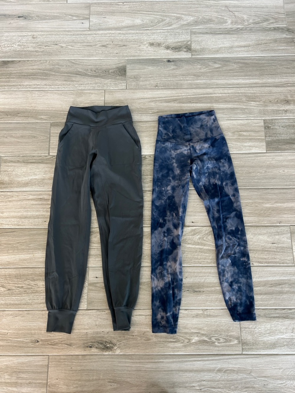 lululemon athletica leggings bundle gray Joggers & Navy Tie-Dye Leggings Set
